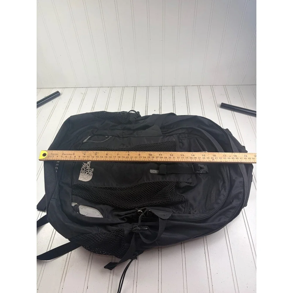 The North Face Recon Black Laptop Bag Hiking Daypack Backpack Unisex